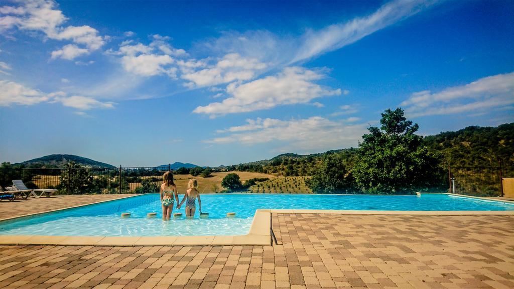 Domaine De Chadeyron Hotell Lagorce  Eksteriør bilde